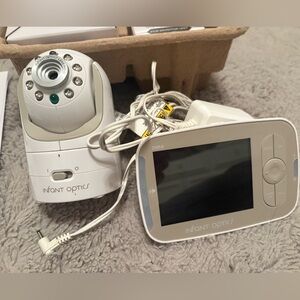 Infant Optics Baby Monitor with Camera
